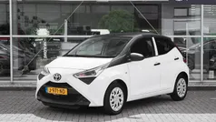 Wit Gebruikt 2020 Toyota Aygo Hatchback | € 9.950 (Eerlijke prijs)