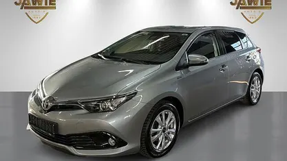 Occasion Toyota Auris 116 PK (85 kW) 2015 Grijs (metallic) Hatchback