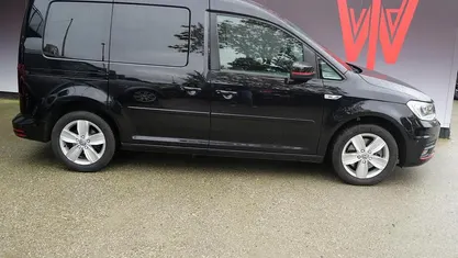 Occasion VW Caddy Highline 131 PK (96 kW) 2019 Zwart MPV
