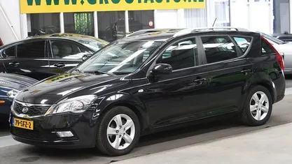 Occasion Kia Ceed Plus 105 PK (77 kW) 2011 Hatchback