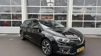 Occasion Renault Mégane GrandTour Bose Edition 140 PK (102 kW) 2019 Zwart (metallic) Stationwagen