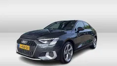 Grijs, metallic lak Gebruikt 2021 Audi A3 Edition .1 Sedan | € 32.450 (Eerlijke prijs)