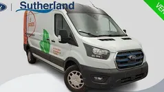 Wit Gebruikt 2024 Ford E-Transit Trend Van | € 31.900 (Eerlijke prijs)