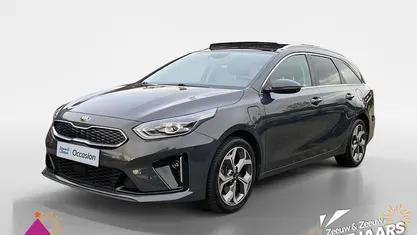 Gebruikt 2021 Kia Ceed Hatchback | € 23.820 (Eerlijke prijs)