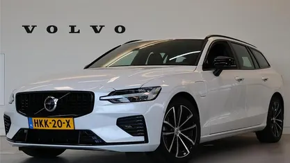 Occasion 2025 Volvo V60 Plus Stationwagen | € 44.895 (Eerlijke prijs)