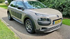 Bruin Gebruikt 2015 Citroën C4 Cactus Business Class Hatchback | € 8.499 (Eerlijke prijs)
