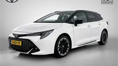 Wit, metallic lak Gebruikt 2023 Toyota Corolla Sport Stationwagen | € 30.745 (Eerlijke prijs)