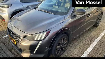 Occasion Peugeot 208 GT 101 PK (74 kW) 2021 Grijs Hatchback