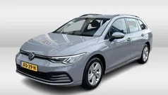 Grijs Gebruikt 2021 VW Golf VIII Life Stationwagen | € 22.450 (Eerlijke prijs)