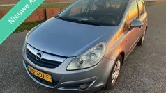 Grijs Gebruikt 2007 Opel Corsa Essentia Hatchback | € 1.390 (Eerlijke prijs)