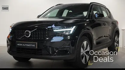 Zwart Occasion 2022 Volvo XC40 Plus SUV | € 32.995 (Goede deal)