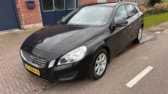 Zwart Gebruikt 2011 Volvo V60 Drive Kinetic Stationwagen | € 6.200 (Eerlijke prijs)