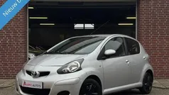 Grijs Gebruikt 2009 Toyota Aygo Comfort Hatchback | € 3.850 (Eerlijke prijs)