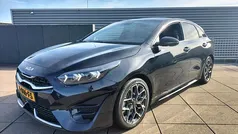 Gebruikt 2023 Kia ProCeed GT-Line Hatchback | € 31.800 (Eerlijke prijs)
