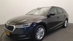 Gebruikt 2022 Skoda Octavia Business Line Stationwagen | € 22.950 (Eerlijke prijs)