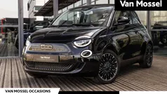 Zwart Gebruikt 2023 Fiat 500e La Prima Hatchback | € 23.900 (Eerlijke prijs)