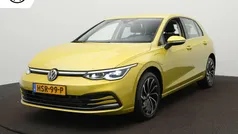 Gebruikt 2022 VW Golf VIII Style Hatchback | € 25.900 (Goede deal)