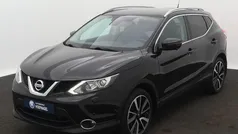 Zwart, metallic lak Gebruikt 2016 Nissan Qashqai N-Connecta SUV | € 14.900 (Eerlijke prijs)
