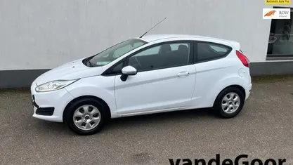 Occasion Ford Fiesta Style 65 PK (47 kW) 2017 Wit Hatchback