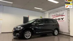 Zwart Gebruikt 2017 VW Touran Highline MPV | € 17.270 (Eerlijke prijs)