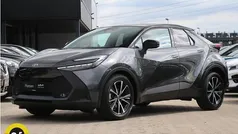 Grijs, metallic lak Gebruikt 2024 Toyota C-HR SUV | € 31.945 (Super prijs)