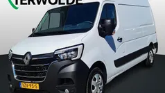 Wit Gebruikt 2023 Renault Master Van | € 23.845 (Eerlijke prijs)