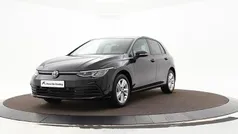 Zwart Gebruikt 2023 VW Golf VIII Life Hatchback | € 25.940 (Goede deal)