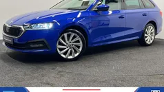 Blauw Gebruikt 2021 Skoda Octavia Business Line Stationwagen | € 24.445 (Eerlijke prijs)
