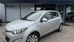 Grijs Gebruikt 2015 Hyundai i20 Hatchback | € 7.450 (Eerlijke prijs)