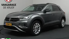 Gebruikt 2022 VW T-Roc Business SUV | € 30.195 (Eerlijke prijs)