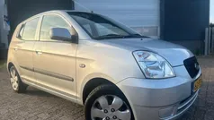 Gebruikt 2004 Kia Picanto Hatchback | € 1.750 (Eerlijke prijs)