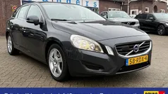 Grijs Gebruikt 2011 Volvo V60 Momentum Stationwagen | € 8.950 (Eerlijke prijs)