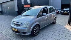 Grijs Gebruikt 2006 Opel Meriva Enjoy MPV | € 1.499 (Eerlijke prijs)