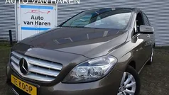 Bruin Gebruikt 2012 Mercedes B180 MPV | € 11.950 (Eerlijke prijs)