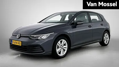 Occasion VW Golf VIII Life 110 PK (80 kW) 2022 Hatchback