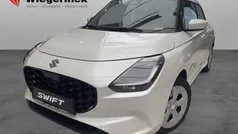 Gebruikt 2025 Suzuki Swift Hatchback | € 23.995 (Eerlijke prijs)