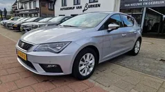 Grijs Gebruikt 2019 Seat Leon Style Hatchback | € 12.950 (Super prijs)