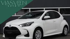 Wit Gebruikt 2022 Toyota Yaris Active Hatchback | € 17.900 (Eerlijke prijs)