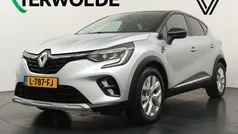 Grijs Gebruikt 2021 Renault Captur Intens SUV | € 24.840 (Eerlijke prijs)