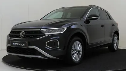 Occasion 2022 VW T-Roc Life SUV | € 21.425 (Goede deal)