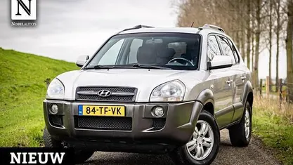 Grijs Gebruikt 2006 Hyundai Tucson Edition SUV | € 3.990 (Eerlijke prijs)