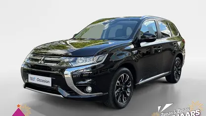 Gebruikt 2015 Mitsubishi Outlander P-HEV Edition SUV | € 17.545 (Eerlijke prijs)