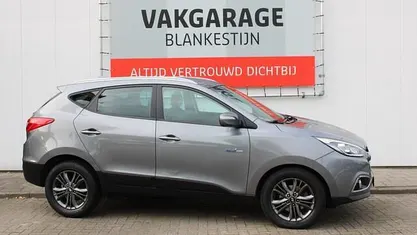 Grijs Occasion 2015 Hyundai ix35 SUV | € 10.550 (Eerlijke prijs)