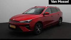 Rood Gebruikt 2022 MG MG5 EV Luxury Stationwagen | € 15.888 (Goede deal)