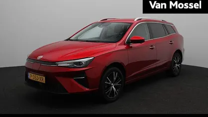 Rood Gebruikt 2022 MG MG5 EV Luxury Stationwagen | € 15.888 (Goede deal)