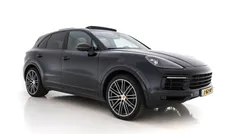 Zwart Gebruikt 2020 Porsche Cayenne Sport SUV | € 55.945 (Eerlijke prijs)