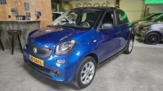 Blauw Gebruikt 2017 Smart ForFour Passion Hatchback | € 7.450 (Eerlijke prijs)