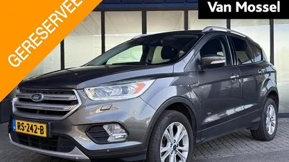 Gebruikt 2017 Ford Kuga Titanium SUV | € 18.945 (Eerlijke prijs)