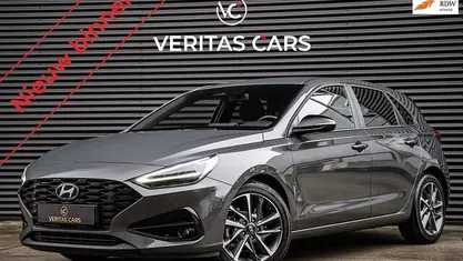 Occasion Hyundai i30 Comfort 101 PK (74 kW) 2024 Hatchback