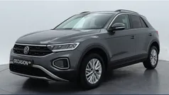 Gebruikt 2023 VW T-Roc Life SUV | € 25.950 (Eerlijke prijs)